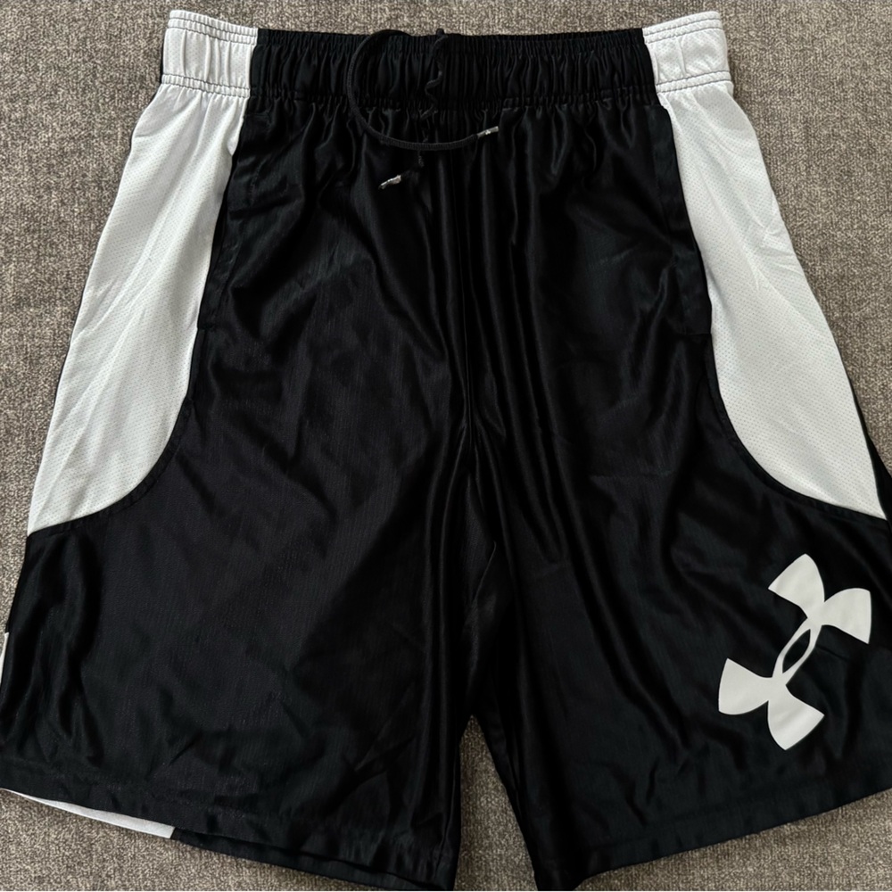 LG Men's Black and White Athletic Shorts